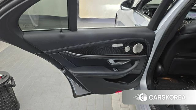 Mercedes-Benz E-Class W213 id 4428568 из Кореи 17