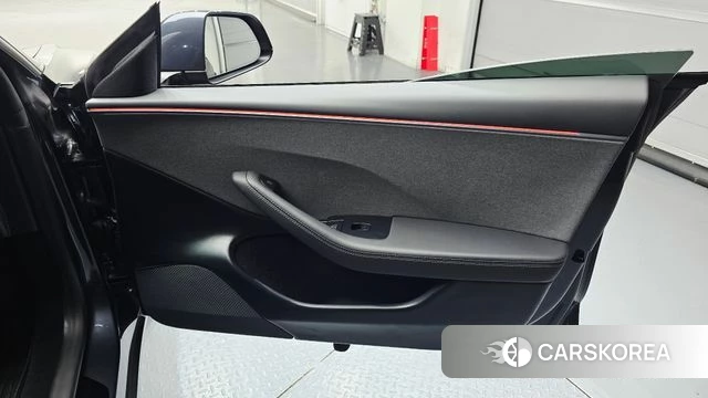 Tesla Model 3 id 4302064 из Кореи 17