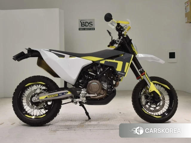 Проданный Husqvarna 701 SUPERMOTO 2021 из Японии, фото 2