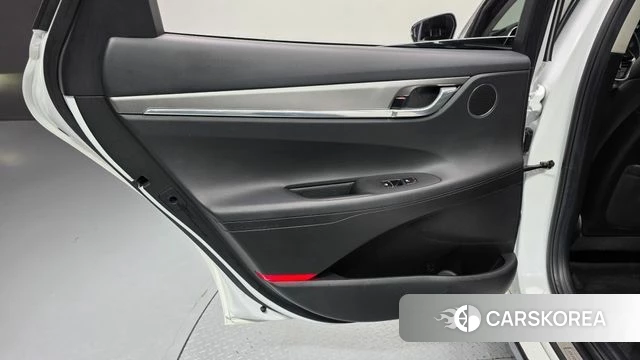 Hyundai The New Grandeur IG id 4250671 из Кореи 17