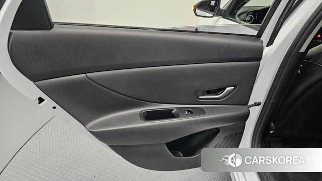 Hyundai Avante Hybrid (CN7) id 4415663 из Кореи 17