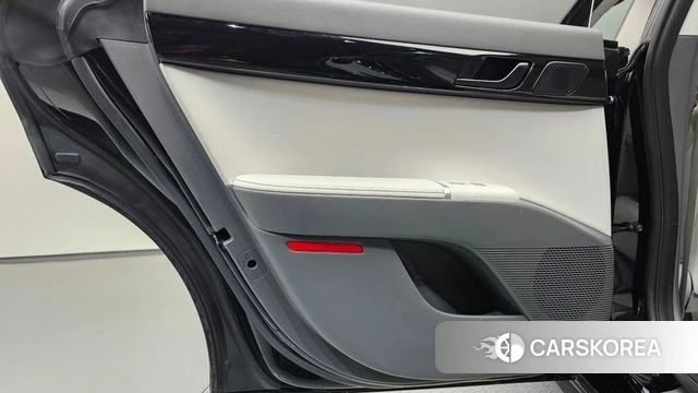 Hyundai Grandeur (GN7) id 4871051 из Кореи 17