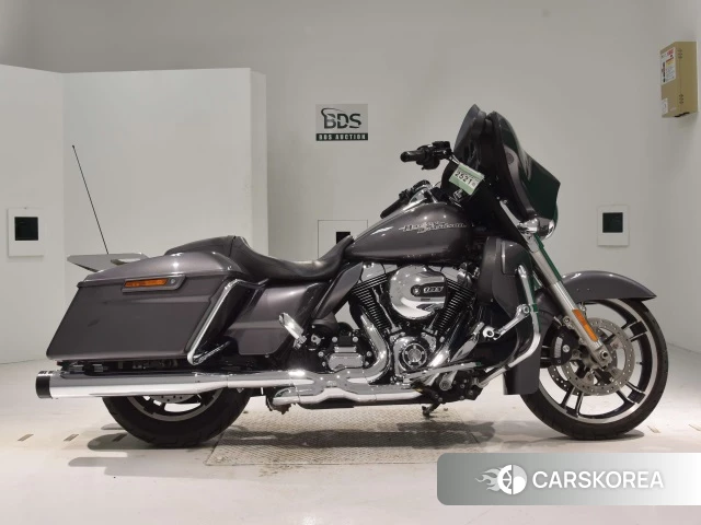 Проданный Harley-Davidson Street Glide FLHX1690 2014 из Японии, фото 2