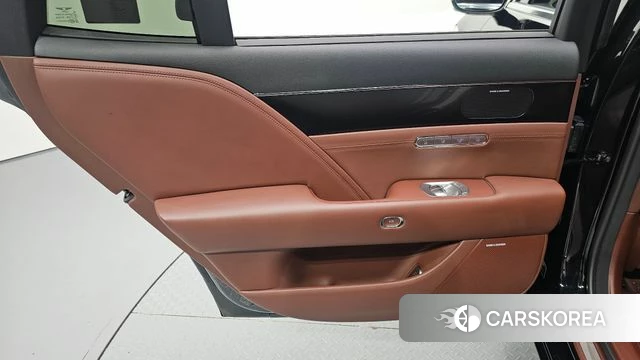Genesis G90 (RS4) id 4835318 из Кореи 17