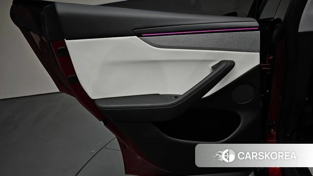 Tesla Model Y id 4602088 из Кореи 17