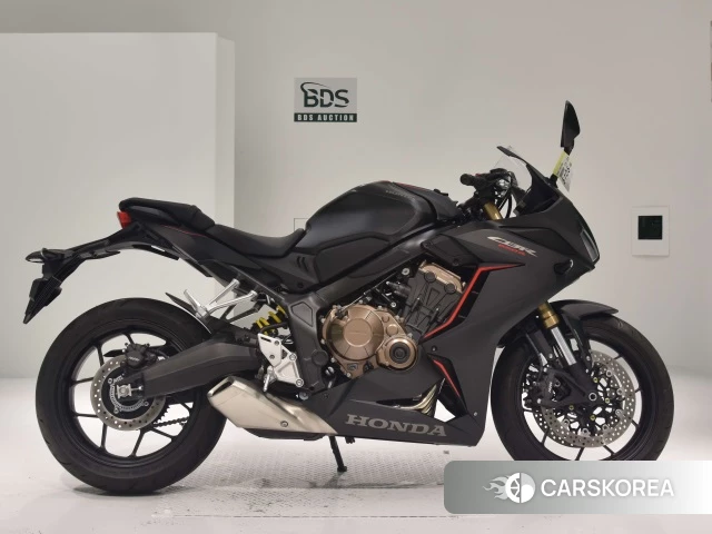 Проданный Honda CBR650R 2019 из Японии