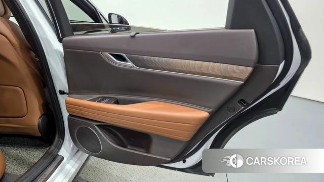 Genesis G80 (RG3) id 4489242 из Кореи 17