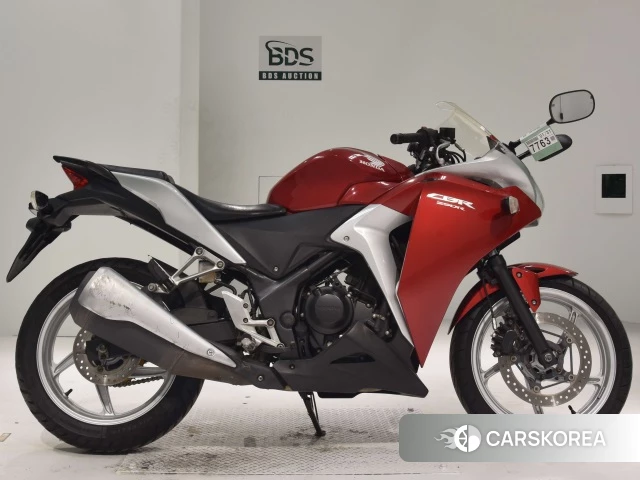 Проданный Honda CBR250R 2011 из Японии