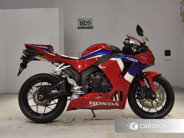 Проданный Honda CBR600RR id 4175815 из Японии