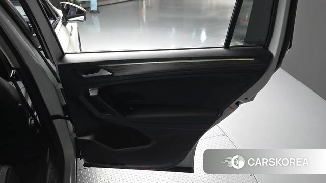 Volkswagen Tiguan Allspace id 4382452 из Кореи 17