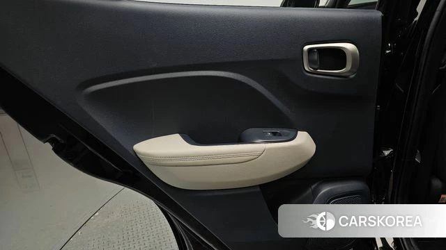 Hyundai Venue id 4769279 из Кореи 17