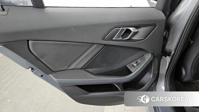 BMW 1 Series (F40) id 4222968 из Кореи 17