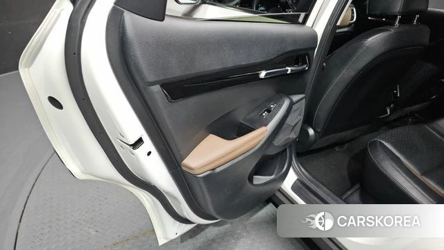 Kia Seltos id 4433693 из Кореи 17