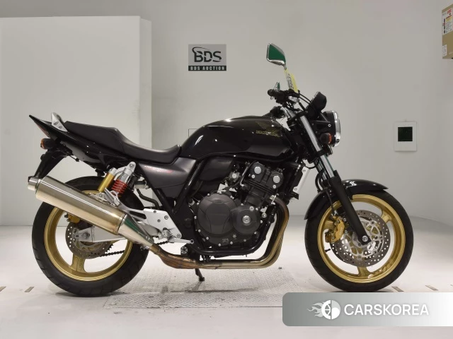 Проданный Honda CB400SF 2012 из Японии