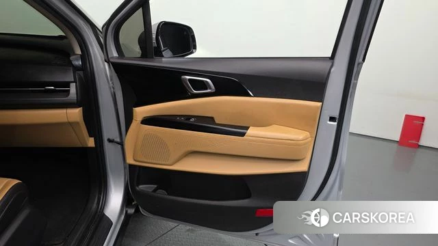 Kia Carnival 4th generation id 4224313 из Кореи 17