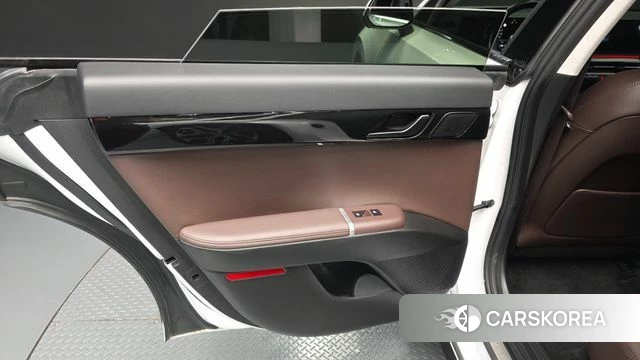 Hyundai Grandeur (GN7) id 4500386 из Кореи 17