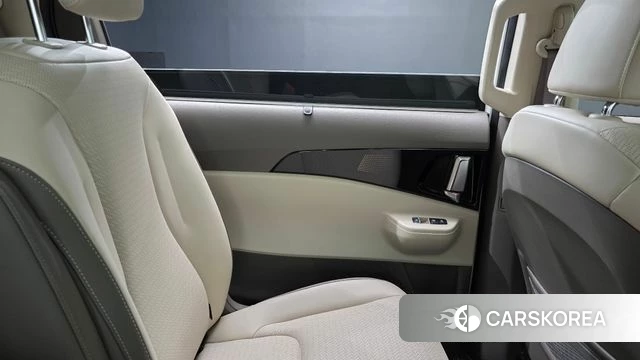 Kia The New Carnival 4th Generation id 4462402 из Кореи 17
