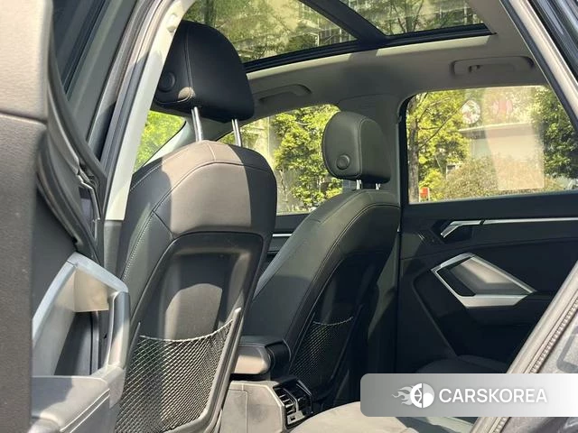 Audi Q3 id 4215597 из Китая 17