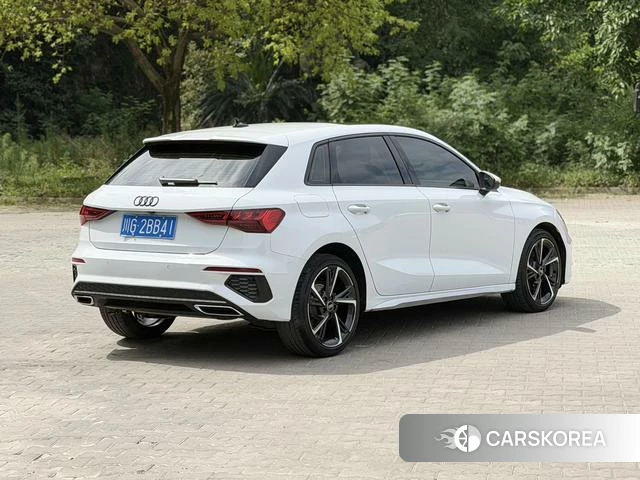 Audi A3 id 4328621 из Китая 17
