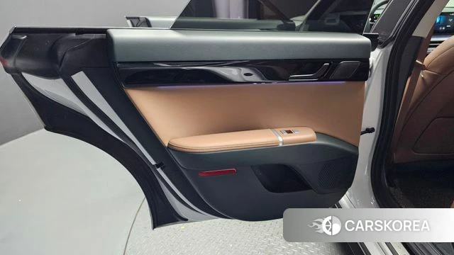 Hyundai Grandeur Hybrid (GN7) id 4200865 из Кореи 17