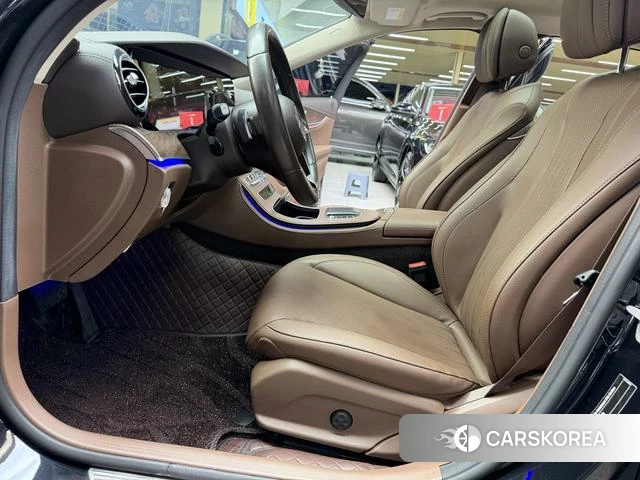 Mercedes-Benz E-class id 4278748 из Китая 17