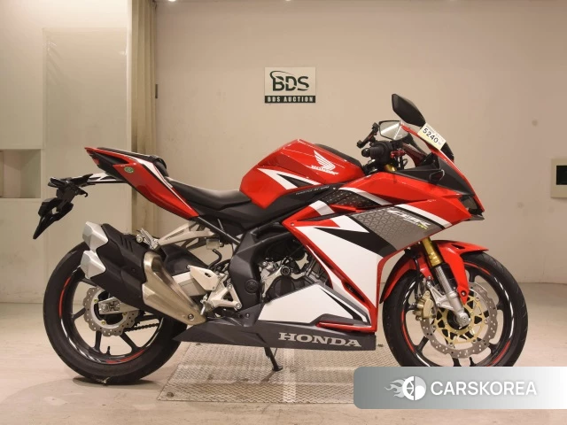 Проданный Honda CBR250RR 2017 из Японии