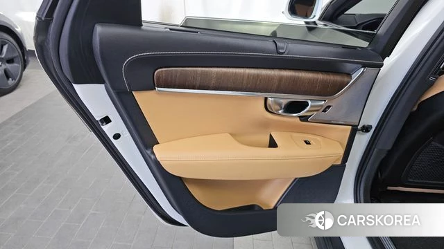 Volvo V90 Cross-Country id 4423498 из Кореи 17