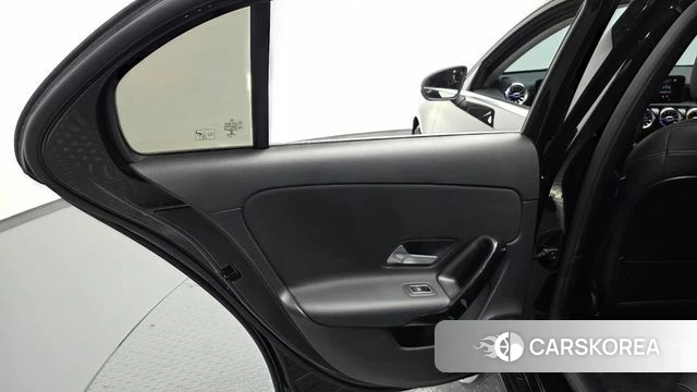 Mercedes-Benz A-Class W177 id 4785334 из Кореи 17