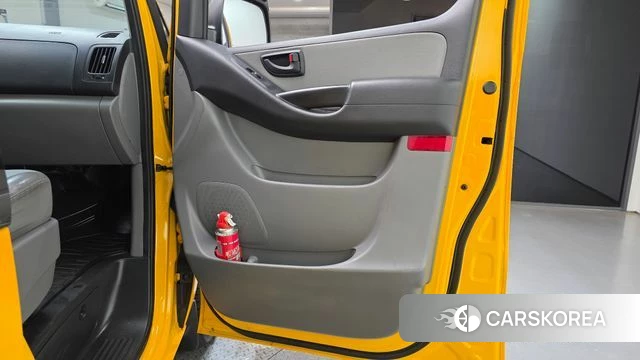 Hyundai The New Grand Starex id 4688965 из Кореи 17