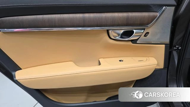 Volvo S90 id 4778561 из Кореи 17