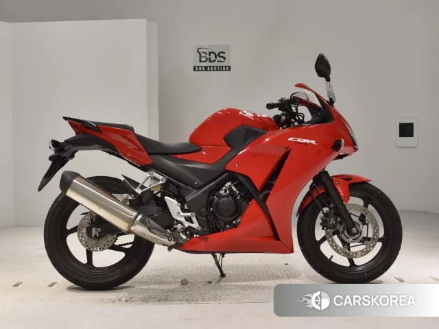 Проданный Honda CBR250R ABS 2015 из Японии, фото 2