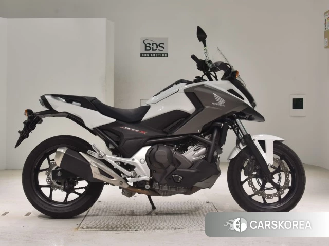 Проданный Honda NC750X LD DCT 2020 из Японии