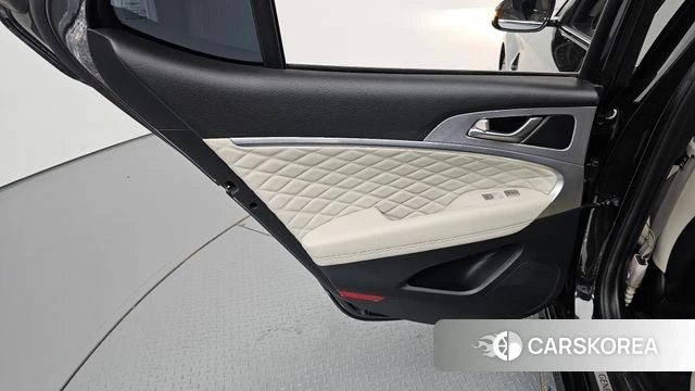 Genesis G70 id 4595561 из Кореи 17