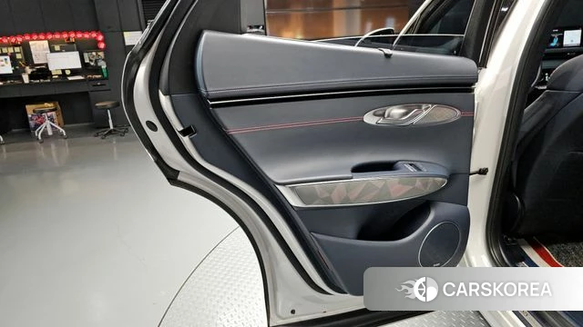 Genesis GV70 id 4223870 из Кореи 17