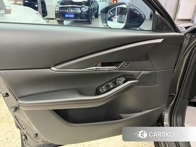 Mazda CX-30 id 4276666 из Китая 17