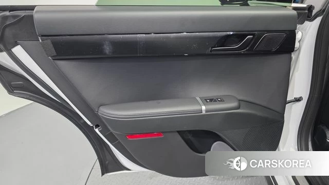Hyundai Grandeur Hybrid (GN7) id 4589944 из Кореи 17