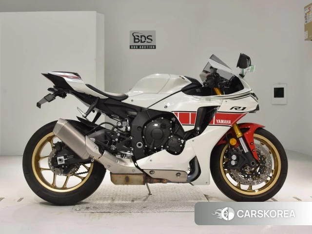 Проданный Yamaha YZF-R1 2023 из Японии