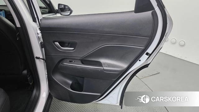 Hyundai Kona (SX2) id 4349675 из Кореи 17