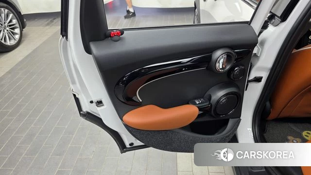 Mini Cooper S id 4540156 из Кореи 17