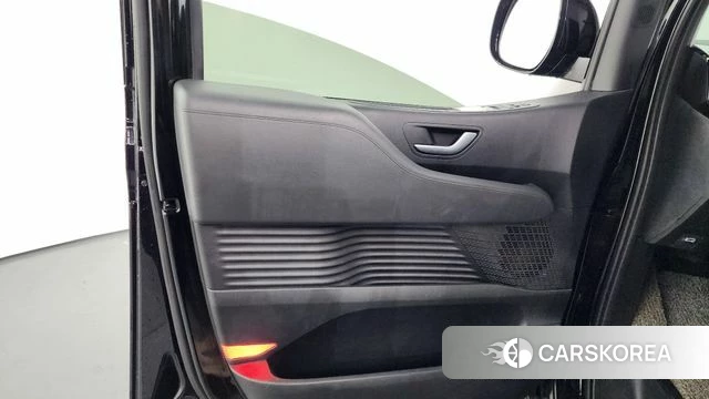 Hyundai Staria id 4231725 из Кореи 17