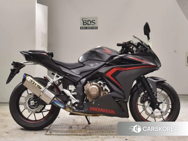 Проданный Honda CBR400R 2019 из Японии