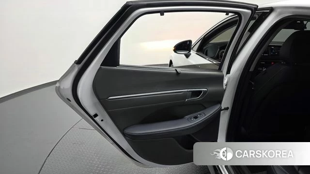 Hyundai Sonata (DN8) id 4855009 из Кореи 17