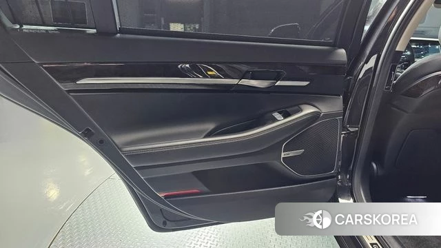 Genesis G90 id 4435545 из Кореи 17