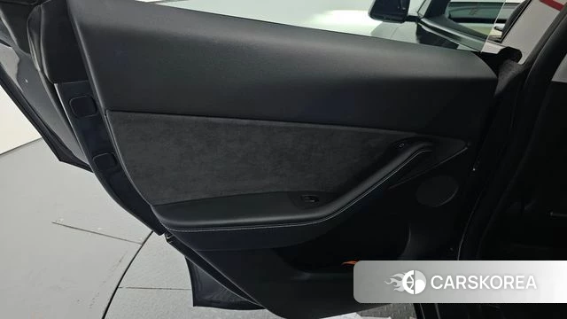 Tesla Model Y id 4337116 из Кореи 17