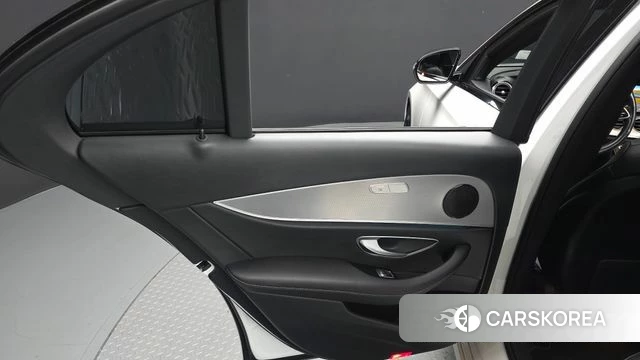 Mercedes-Benz E-Class W213 id 4551151 из Кореи 17