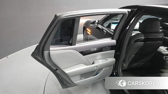 Genesis G90 (RS4) id 4244307 из Кореи 17
