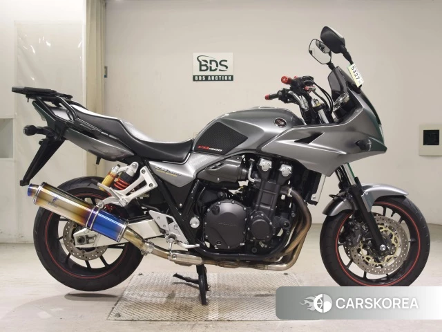 Проданный Honda CB1300SF BOLDOR 2015 из Японии