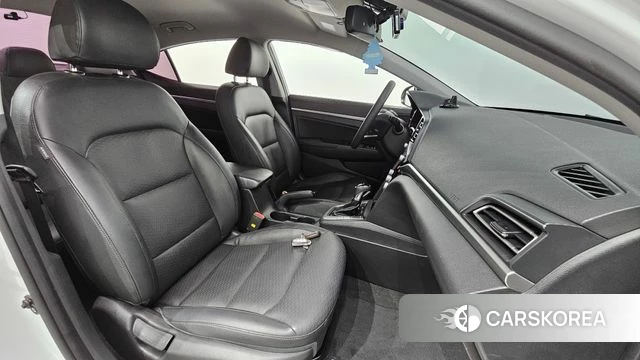 Hyundai The New Avante AD id 4625977 из Кореи 17
