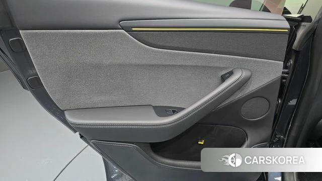Tesla Model Y id 4533137 из Кореи 17