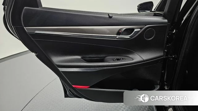 Hyundai The New Grandeur IG Hybrid id 4562343 из Кореи 17